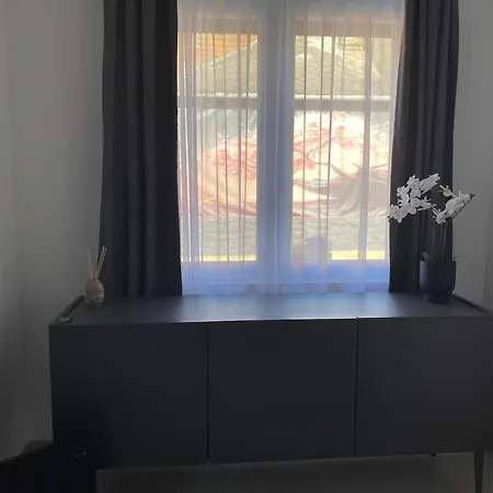 Shubu Garden Vendeghazak